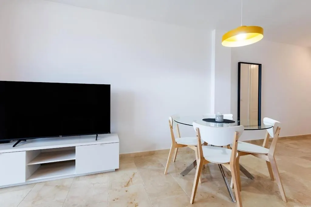 פאלם-מאר Sunny Ocean View Apartment